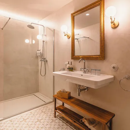 Casa Pizarro 호텔 4*